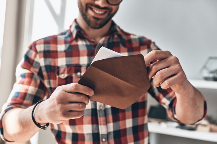 How Print Turns Holiday Gratitude Into Lasting Loyalty
